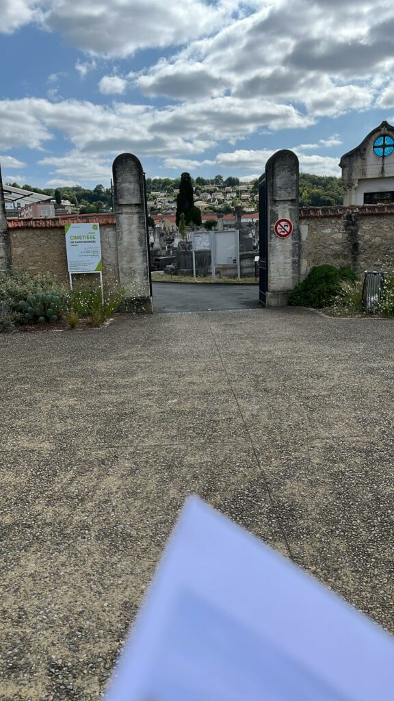 Entretenir par contrat longue durée tombe en France